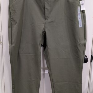 Old Navy Olive Green High-waisted Pixie Ankle Pants Size 22